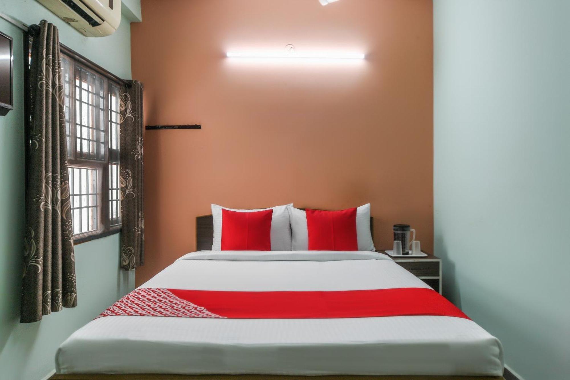 Oyo Modern Guest House Chennai Zewnętrze zdjęcie