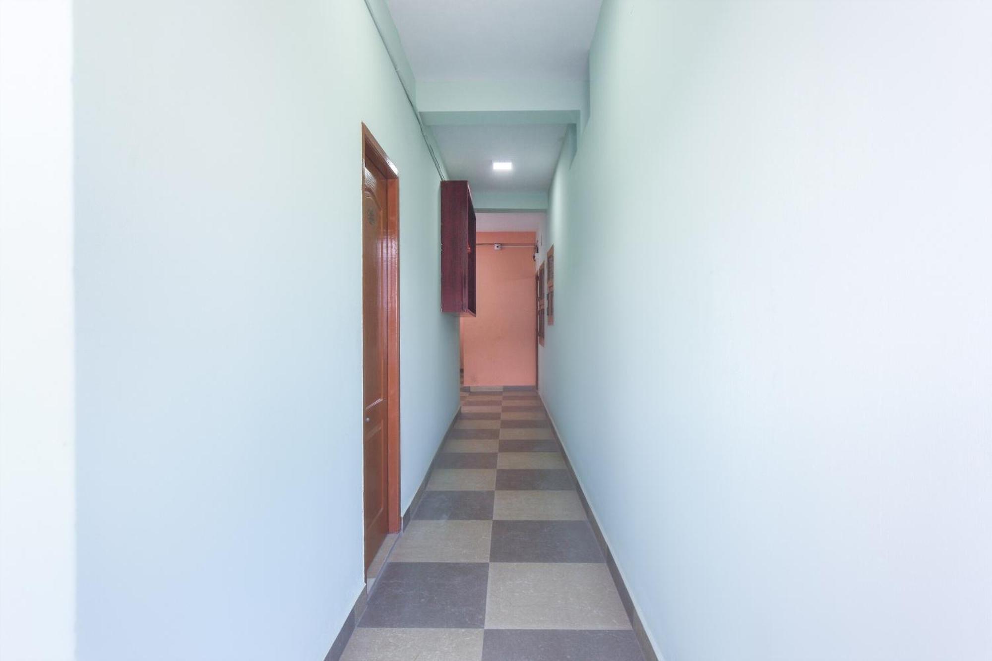 Oyo Modern Guest House Chennai Zewnętrze zdjęcie