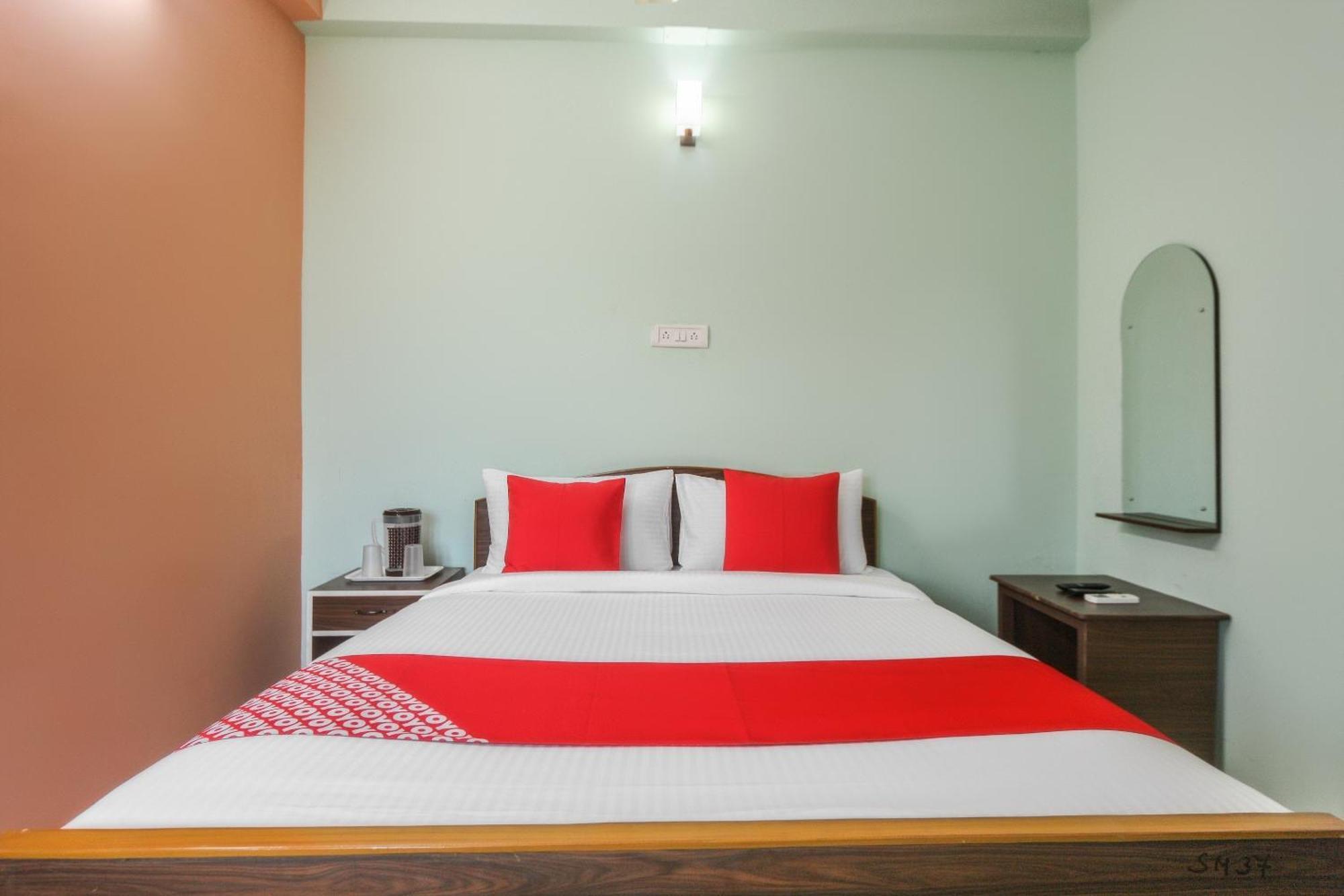 Oyo Modern Guest House Chennai Zewnętrze zdjęcie