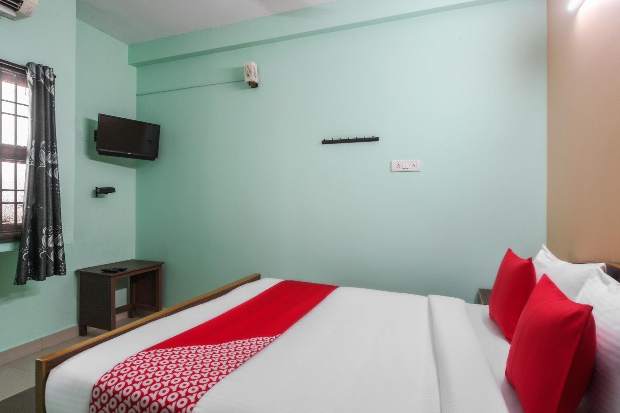 Oyo Modern Guest House Chennai Zewnętrze zdjęcie